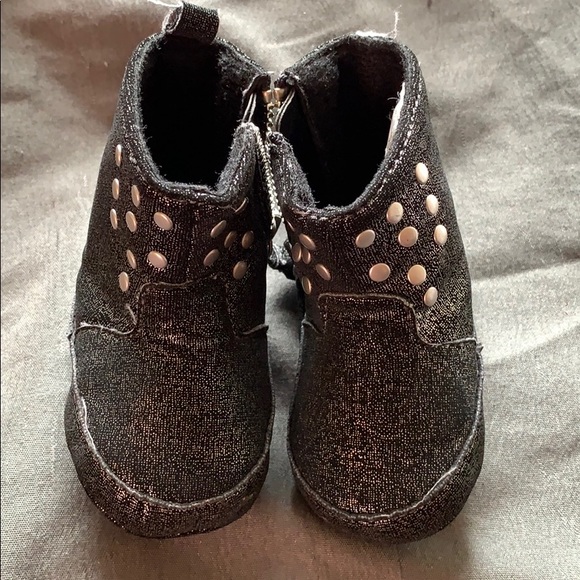 Other - Baby shoes 4/$15